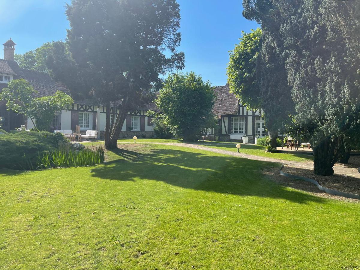 La Colliniere Hotel Sainte-Gemme-Moronval Eksteriør billede