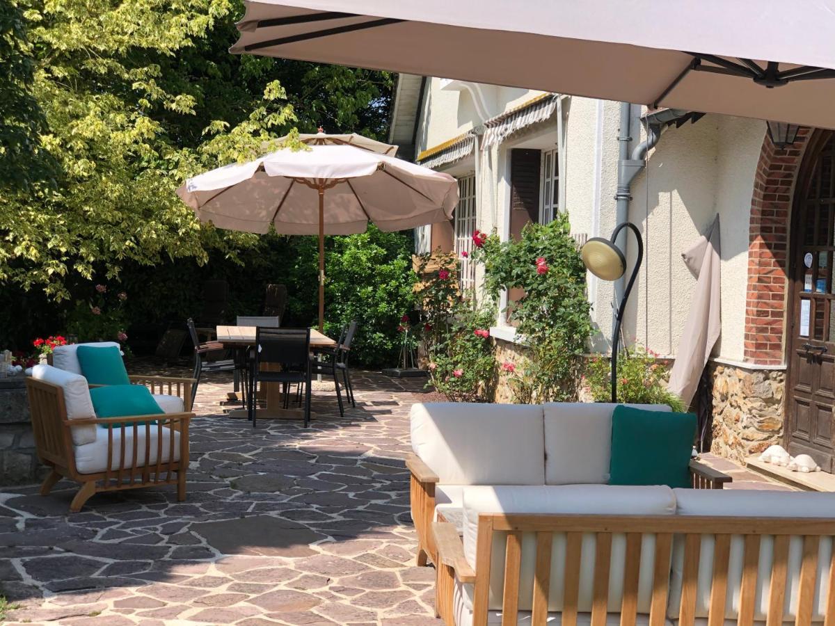 La Colliniere Hotel Sainte-Gemme-Moronval Eksteriør billede