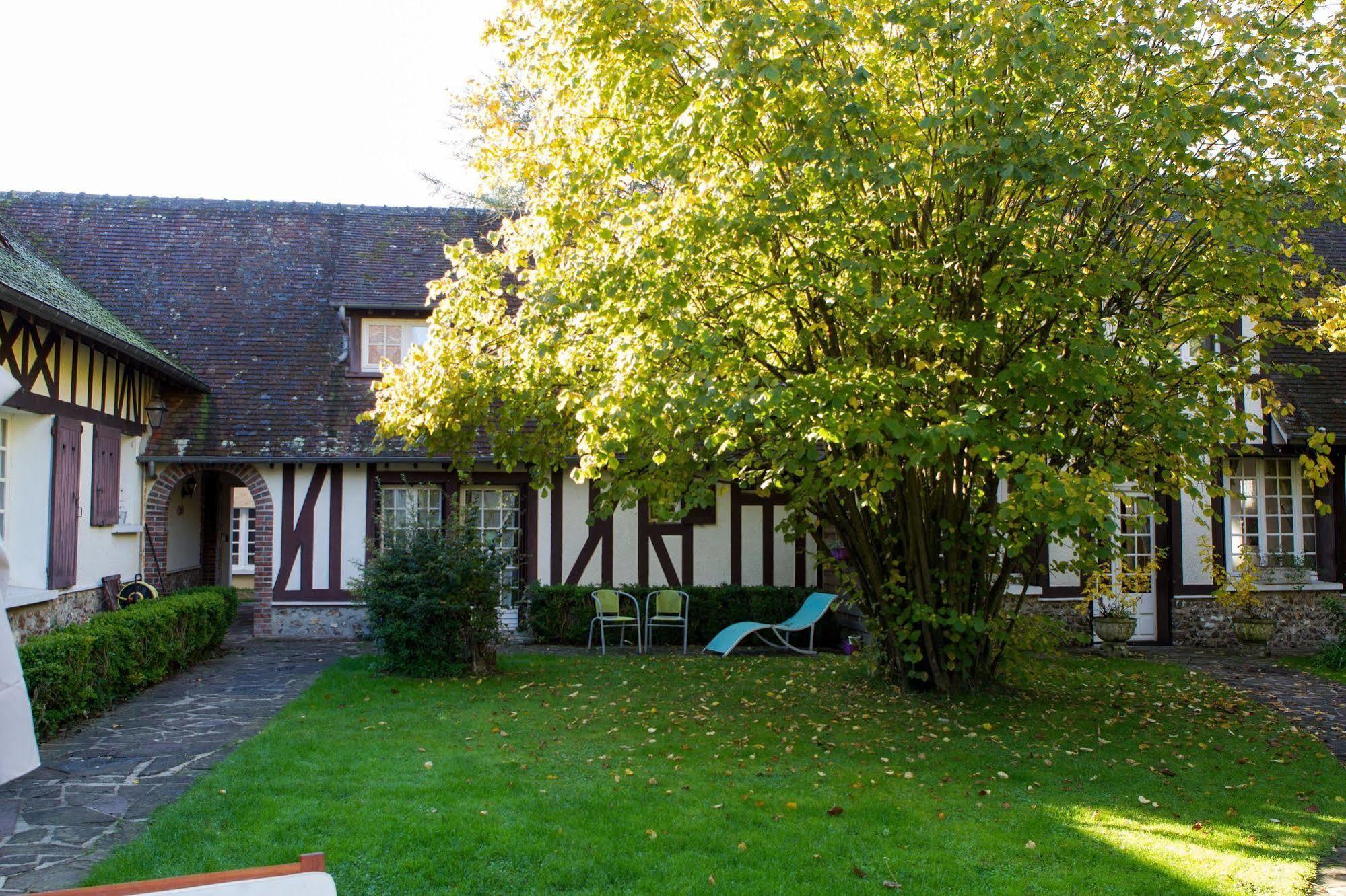 La Colliniere Hotel Sainte-Gemme-Moronval Eksteriør billede